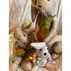 Stuffed‎ cloth rabbits for decoration